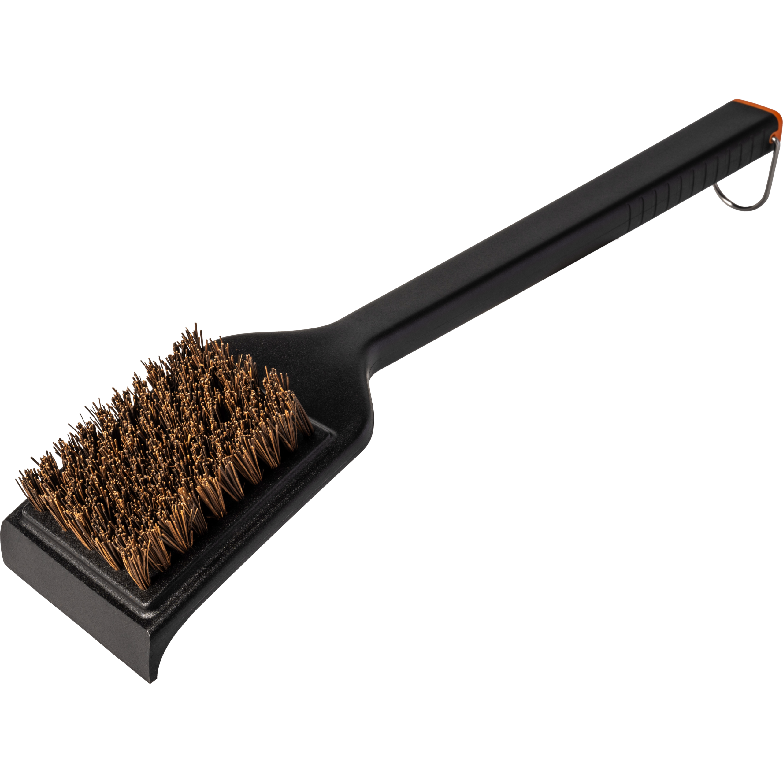 traeger-hot-cold-grill-brush-studio-angle1